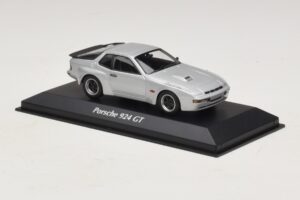 Porsche 924 GT Argent Maxichamps 1:43 940066122 Métal — image 3 sur 5