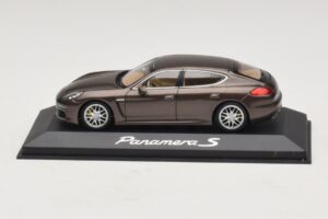 Porsche Panamera 970 S Marron Métallisé Minichamps 1:43 WAP0203400E Métal