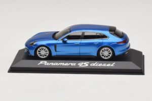 Porsche Panamera 971 4S Diesel Bleu Métallisé Minichamps 1:43 WAP0207600H Métal