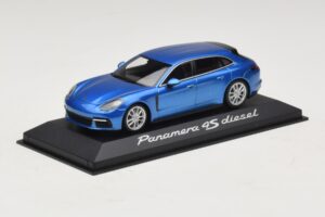 Porsche Panamera 971 4S Diesel Bleu Métallisé Minichamps 1:43 WAP0207600H Métal — image 2 sur 5