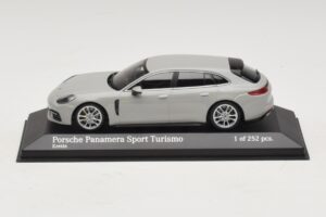 Porsche Panamera 971 Sport Turismo 4E-Hybrid Gris Minichamps 1:43 410066114 Métal