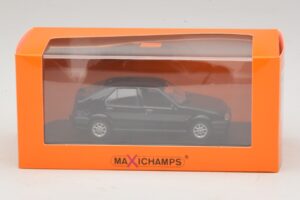 Renault 19 Noir Maxichamps 1:43 940113701 Diecast — image 5 sur 5