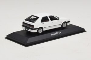 Renault 19 Blanc Maxichamps 1:43 940113700 Diecast — image 2 sur 5