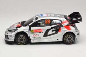 Toyota GR Yaris Rally1 #69 K. Rovanpera / J. Halttunen Rally Portugal 2025 IXO 1:18 18RMC250B Métal — image 3 sur 6