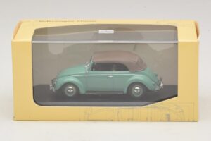 Volkswagen 1200 Cabriolet Capote Souple Vert Minichamps 1:43 430052042 Métal — image 5 sur 5