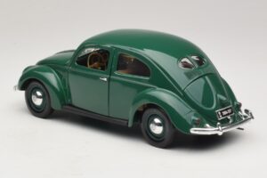 Volkswagen Coccinelle Vert Maisto 1:18 32820 Métal — image 7 sur 8