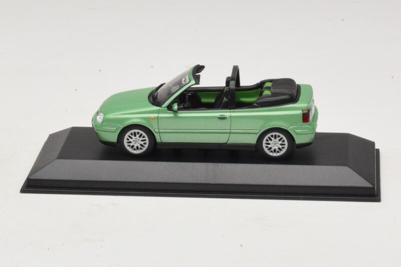 Volkswagen Golf Mk4 Cabriolet Vert Métallisé Minichamps 1:43 430058335 Métal