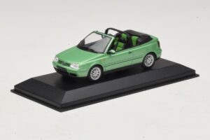 Volkswagen Golf Mk4 Cabriolet Vert Métallisé Minichamps 1:43 430058335 Métal — image 2 sur 5