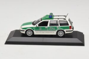 Volkswagen Golf Mk4 Variant Polizei Minichamps 1:43 430056090 Métal