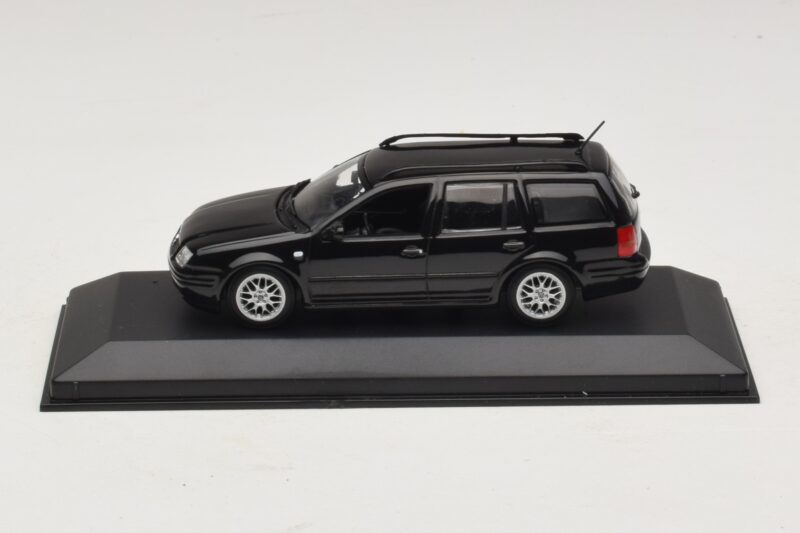 Volkswagen Golf Mk4 Variant Sport Highline BBS Edition Noir Minichamps 1:43 GOLF008 Métal