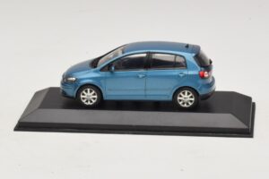 Volkswagen Golf Plus Mk5 Bleu Métallisé Boîte De Remplacement Minichamps 1:43 GOLF02-R1 Métal