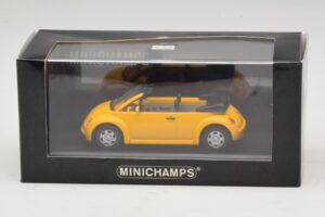 Volkswagen New Beetle Cabriolet Jaune Minichamps 1:43 BEETLE002 Métal — image 5 sur 5