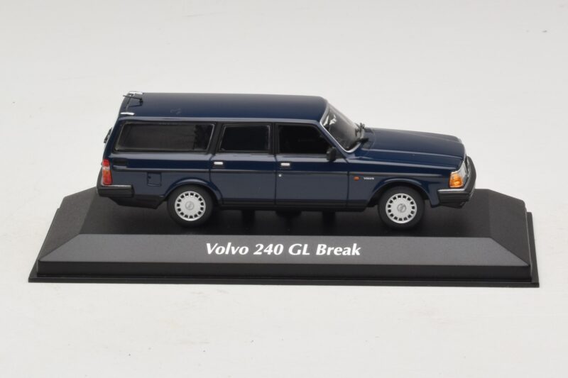 Volvo 240 GL Break Bleu Foncé Maxichamps 1:43 940171412 Métal