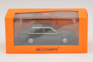 Volvo 740 Vert Foncé Maxichamps 1:43 940171700 Diecast — image 5 sur 5